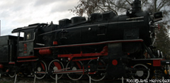 Historische Lokomotive am Bahnhof in Konya